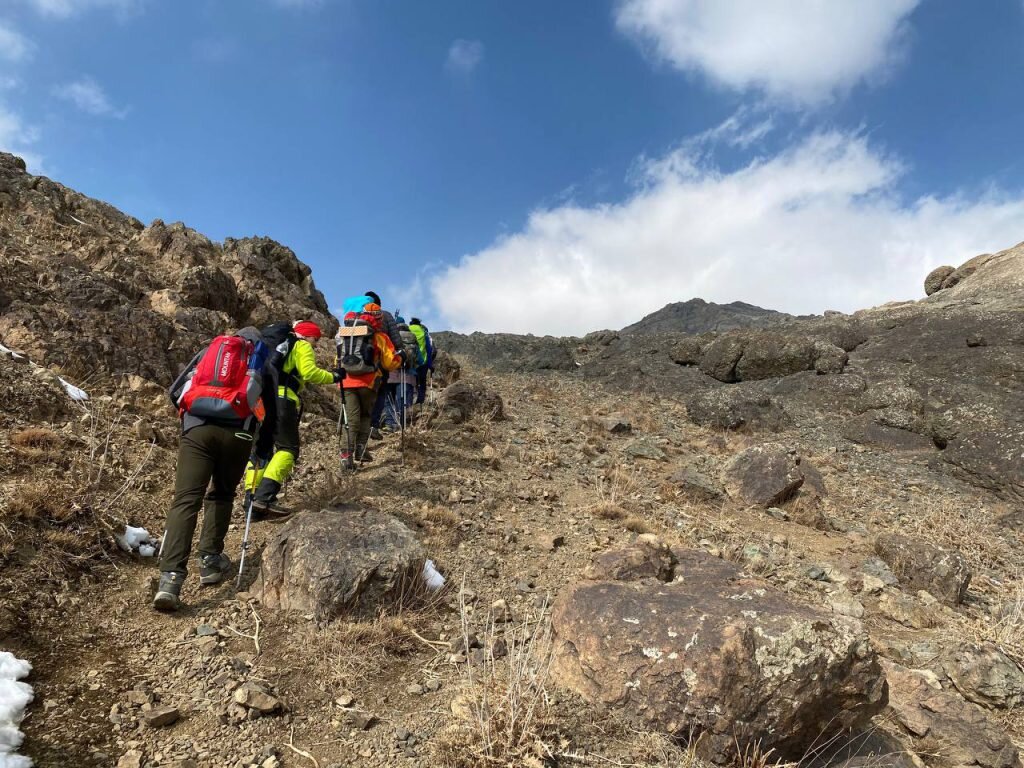 کوهپیمایی بر فراز بام تهران