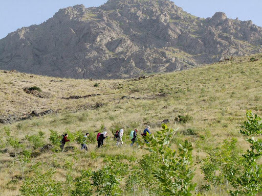 کوهپیمایی بر فراز بام تهران