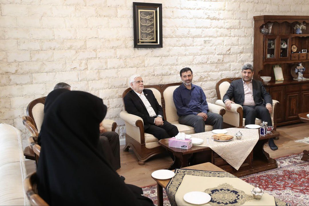 دیدارهای عارف؛ از محمد مخبر و محمدرضا رحیمی تا اسحاق جهانگیری+ تصاویر