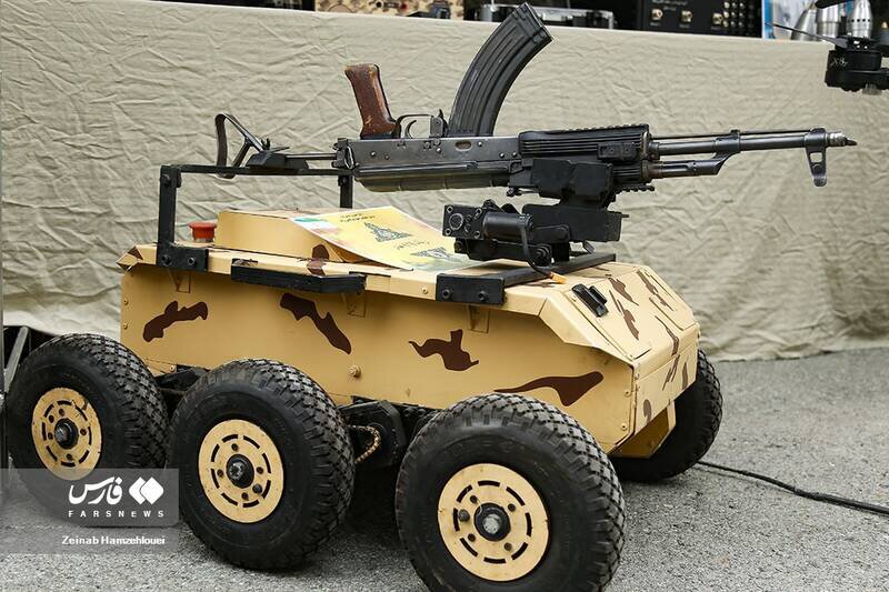 ربات ایرانی که تانک شکار میکند + ویدئو | نه صدا دارد نه چهره! از دل خاک برمیخیزد؛ مأموریتش نابودی است | یک تیر و سه نشان حیدر