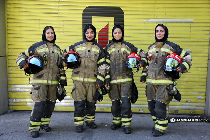بانوان آتش نشان