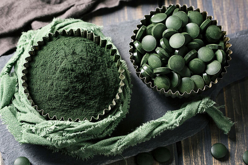 پودر و قرص جلبک برای لاغری خوبه؟ ؛ این افراد نباید قرص جلبک مصرف کنند