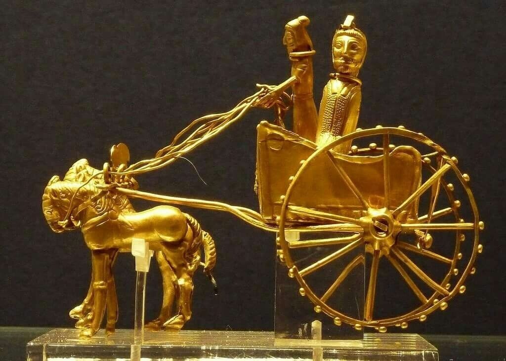 گنجهای مرموز و بیقیمت ایران باستان! | عکس