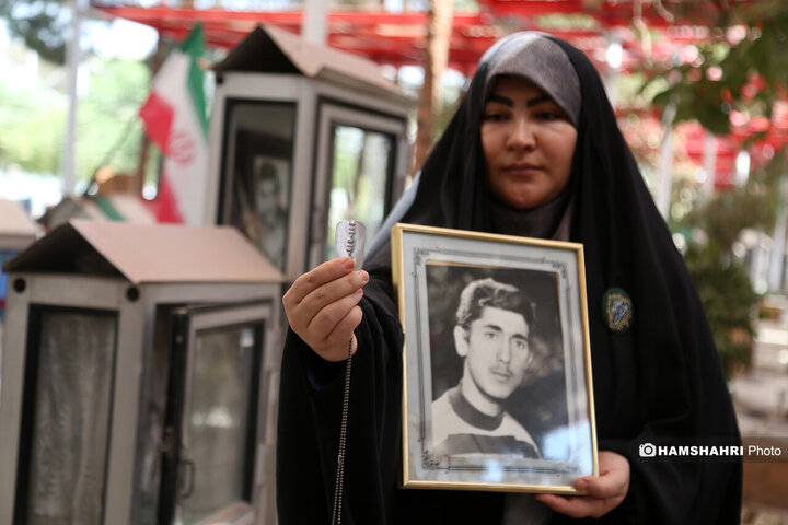 ساماندهی وغبار روبی حجله های شهدا