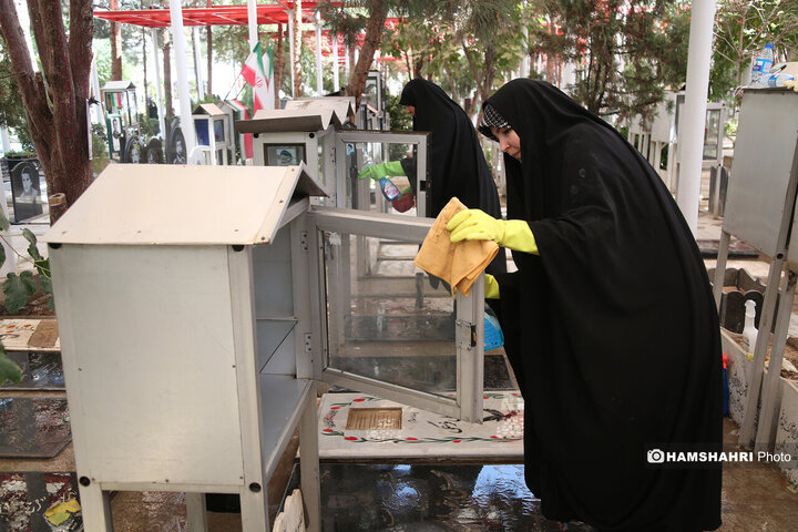 ساماندهی وغبار روبی حجله های شهدا