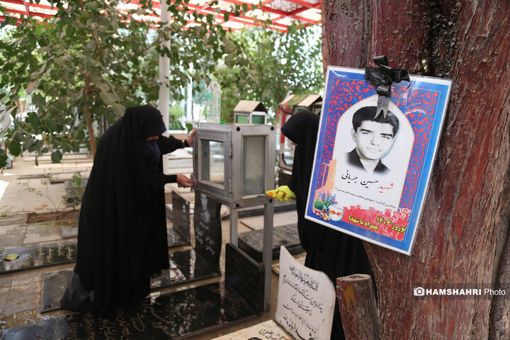 ساماندهی وغبار روبی حجله های شهدا