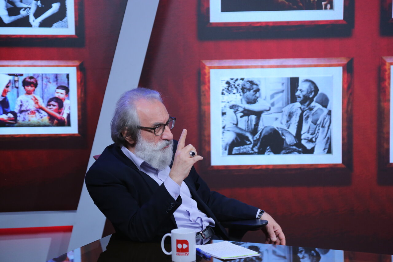 چرا داریوش مهرجویی محبوبترین فیلمساز منتقدان است ؟| «قیصر» با «گوزنها»؟| بهرام بیضایی و منتقدان جوان
