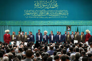 تصاویر مولودی‌خوانی در حسینیه امام خمینی(ره) + ویدئو