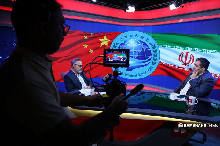 همکاری های سیاسی، اقتصادی و نظامی ایران و چین