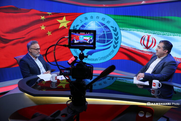 همکاری های سیاسی، اقتصادی و نظامی ایران و چین