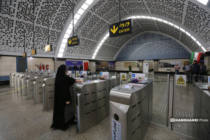 تست گرم بخش پایانی خط ۷ مترو و افتتاح ورودی دوم ایستگاه آهنگ