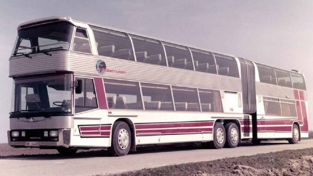 بوئینگ جاده‌ها ؛ بزرگترین اتوبوس جهان