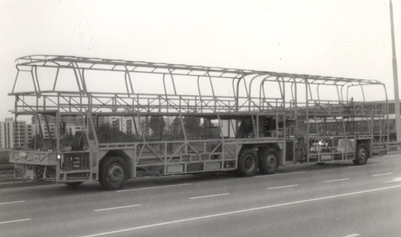 بوئینگ جادهها ؛ بزرگترین اتوبوس جهان را ببینید + تصاویر