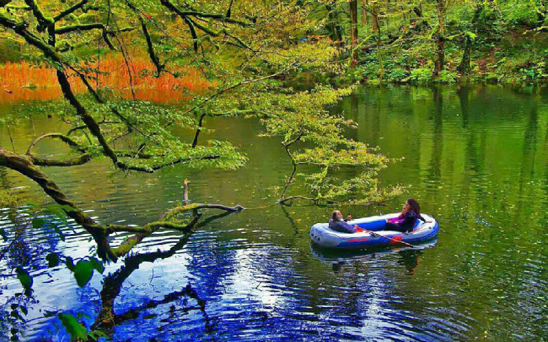 فراخین؛ دریاچه ای بکر در دل جنگل های هیرکانی