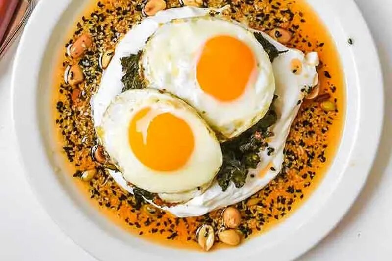 اگر از نیمروهای تکراری خسته شدهاید، این نیمرو ترکی را امتحان کنید + روش تهیه