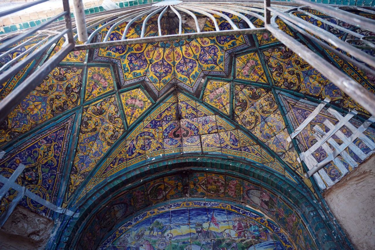 مرمت سقاخانه تاریخی کربلایی عباسعلی/زیباسازی