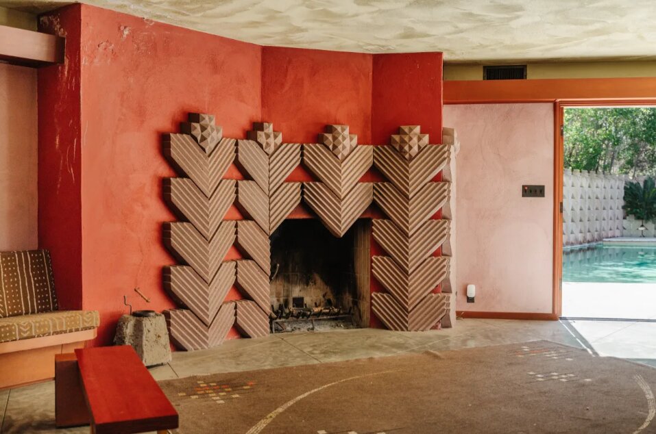 خانه زیبای کارگردان مشهور در هالیوود به فروش گذاشته شد | قیمت؟ ۱۵ میلیون دلار