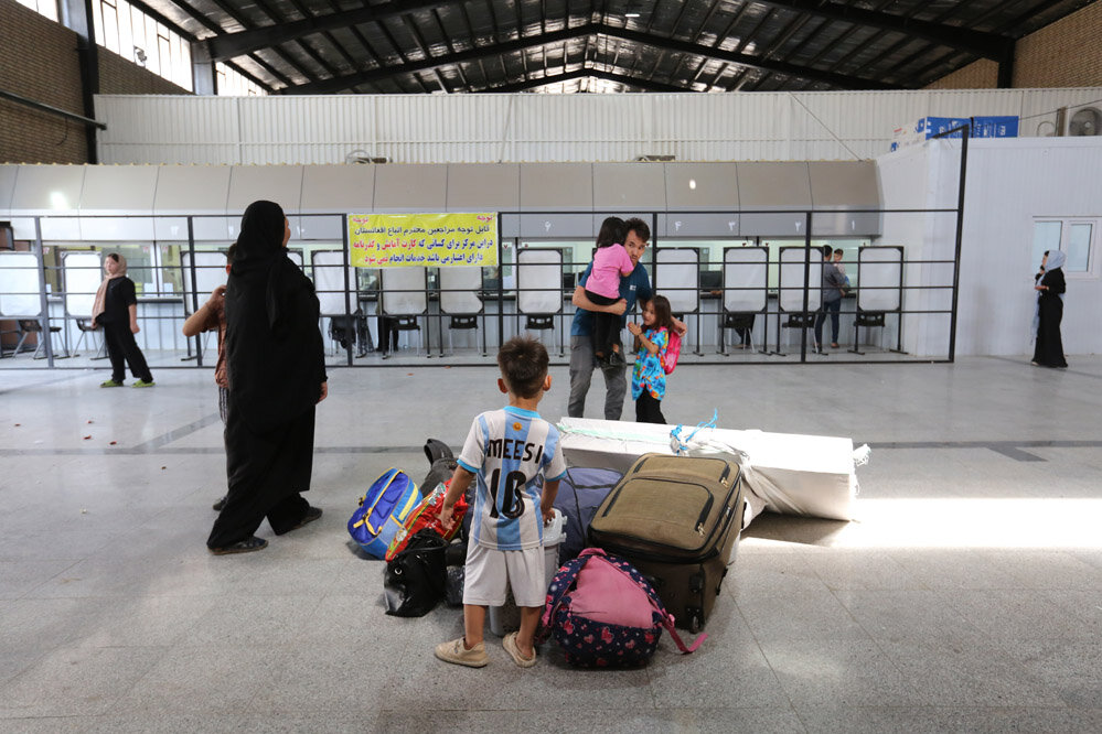 زنان تنها اخراج نمیشوند | بررسی مجدد سفر اتباع از خاوران تا افغانستان