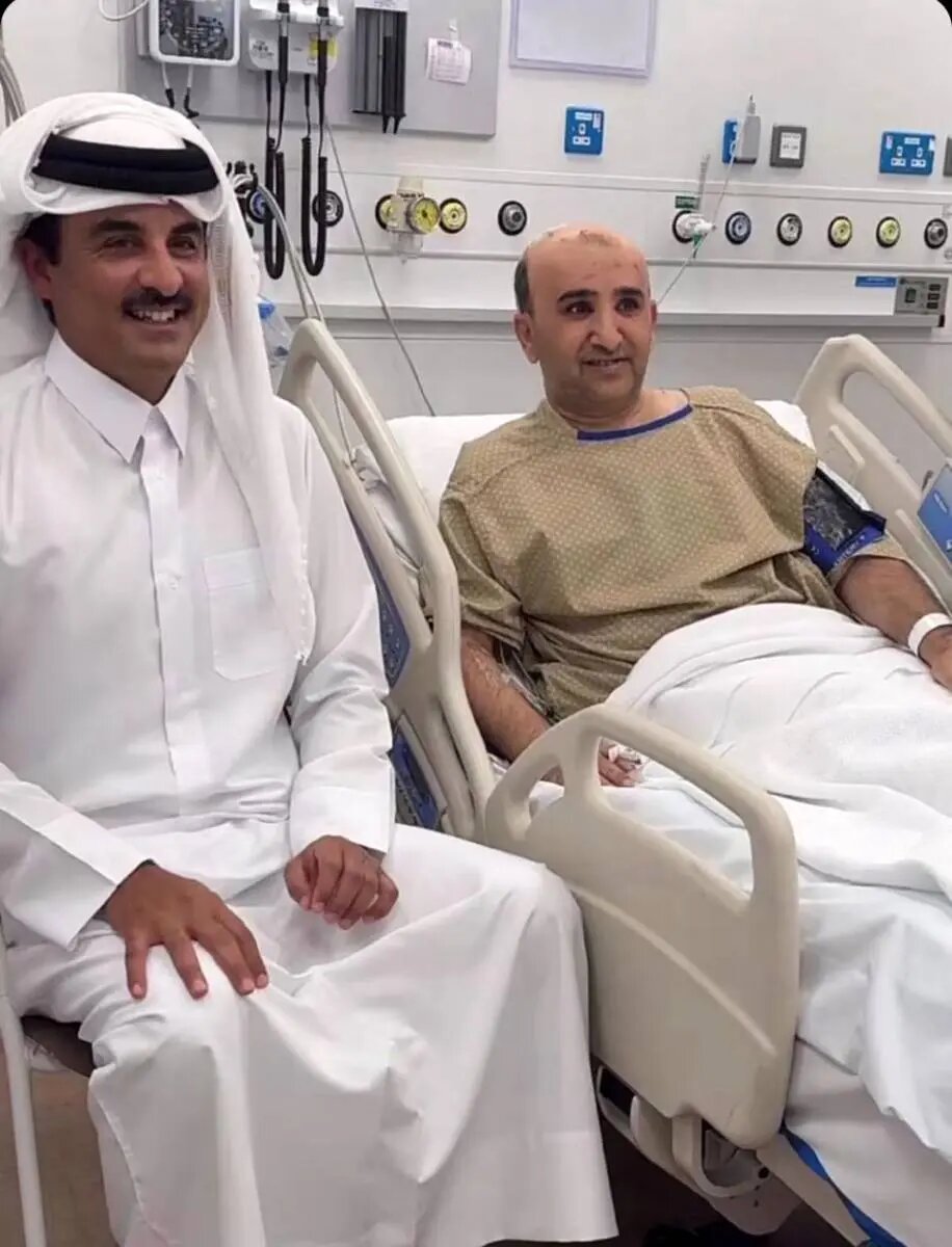عیادت امیر قطر از مجروحان حمله اسرائیل به دوحه | تصاویر
