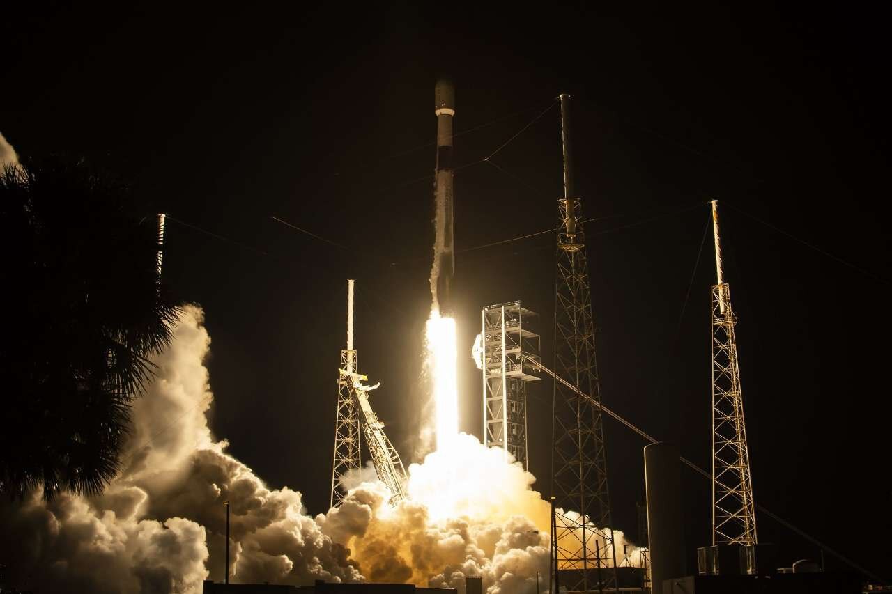 پرتاب موفقیت آمیز موشک جدید فالکون ۹ | تصاویر