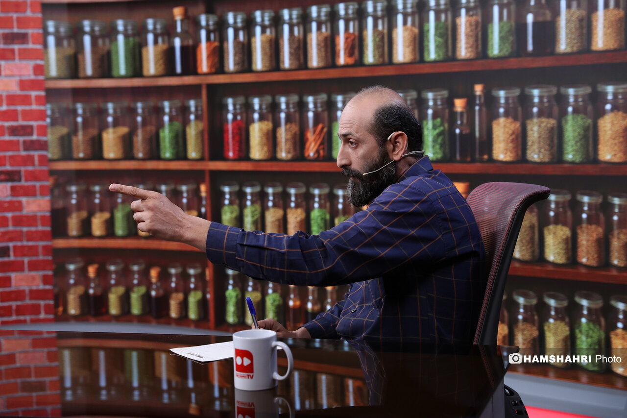 تقابل طب نوین و اسلامی