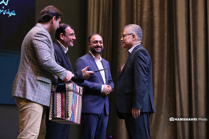 تجلیل از کارکنان برتر سازمان بازرسی شهرداری تهران