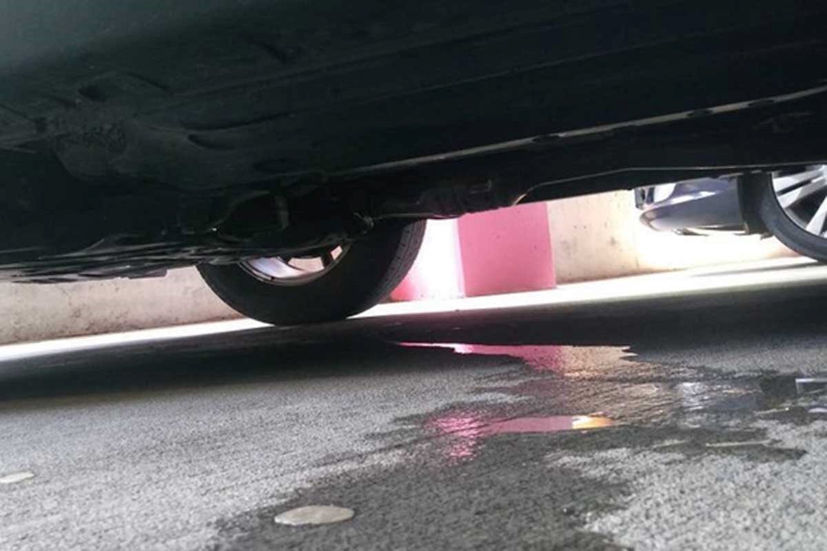 دلایل نشت آب از زیر ماشین