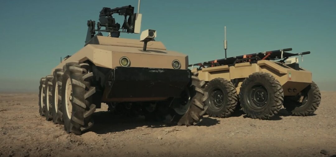 این جنگندهای ایرانی دور از چشمها میجنگد + تصاویر | مأموریت حیاتی بر دوش «آریا» ؛ همه چیز درباره ربات پیشرفته نظامی ایران