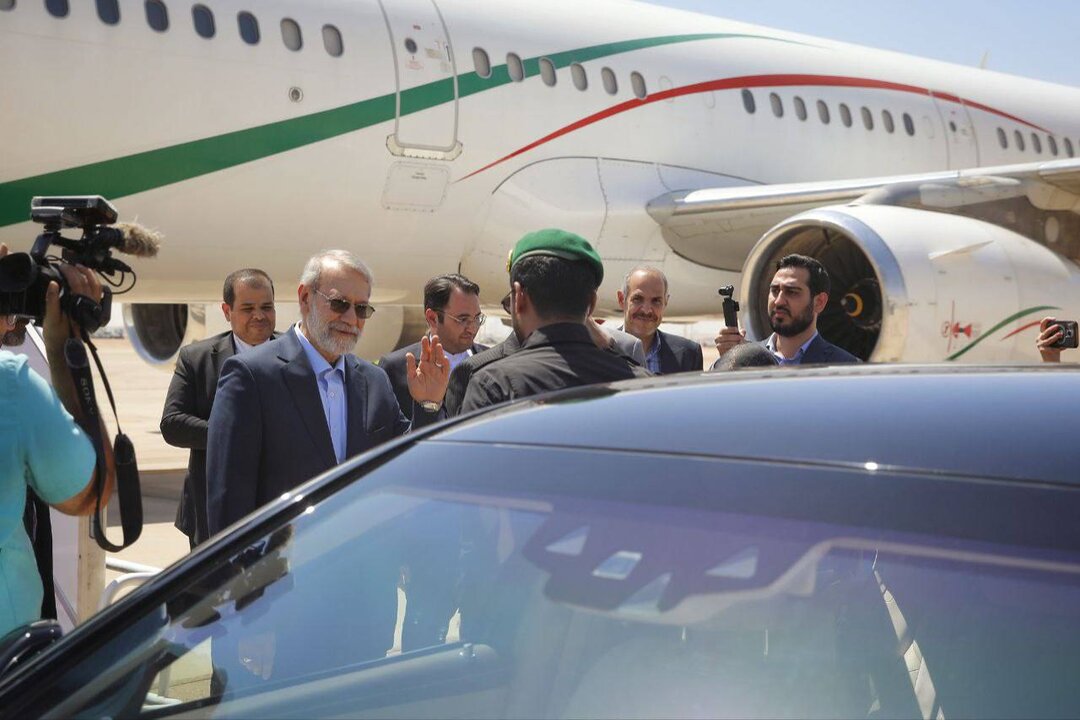 سفر مهم لاریجانی به عربستان + تصاویر | چه کسانی او را همراهی می کنند