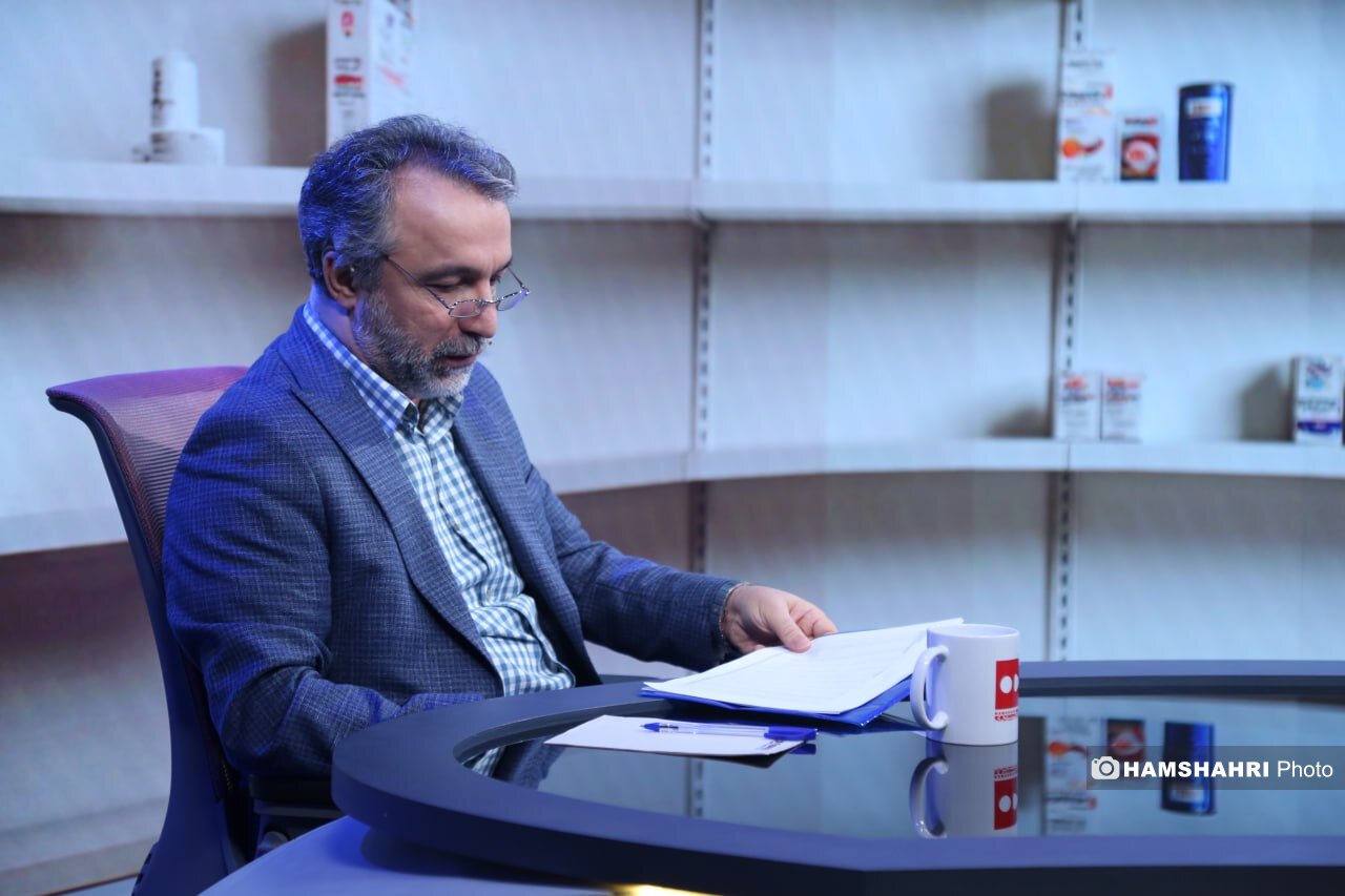 چرا دارو در داروخانهها کم شد؟ | رقم بی سابقه مطالبات دارویی