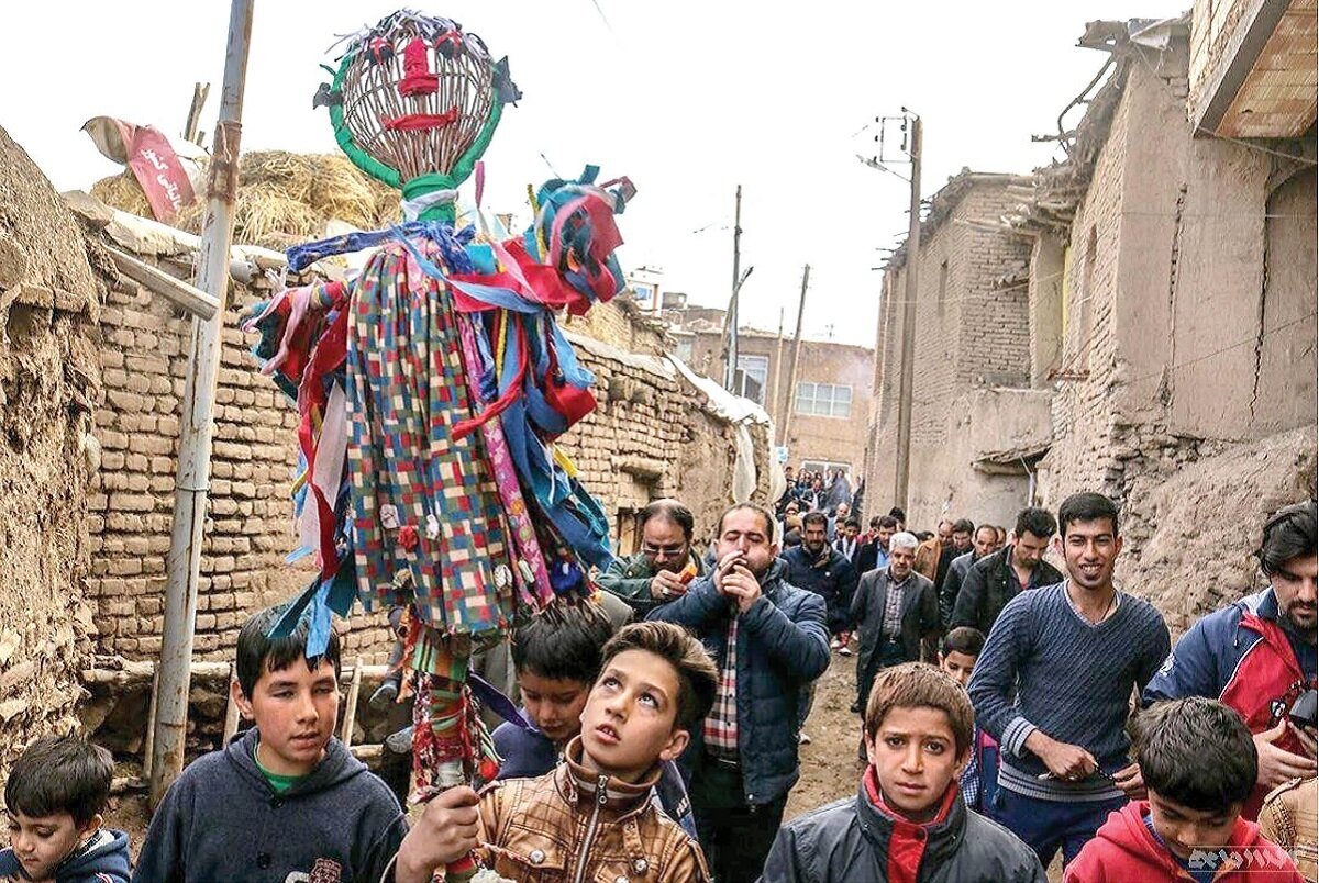 لبولبو رقیب عروسک های سنتی ایران نیست؛ مقایسه نکنید | عروسک ها متولی ندارند