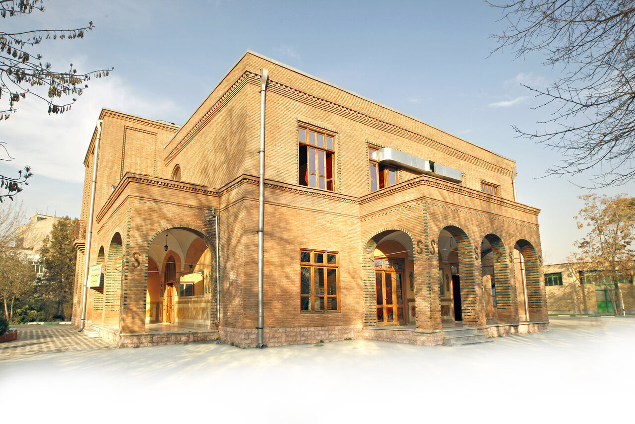 گشت زنی در خانه ییلاقی آقای نخست وزیر