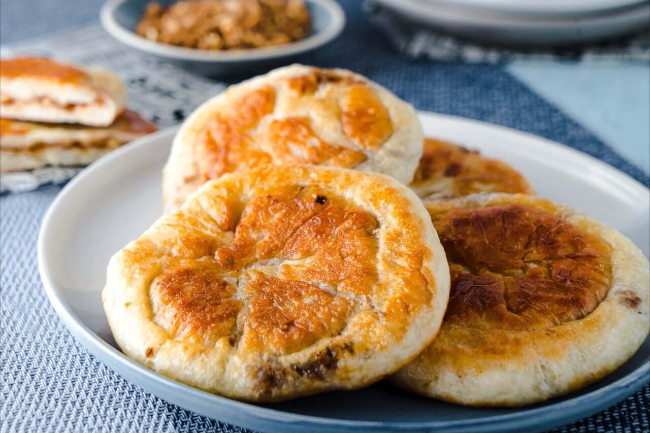 هوتوک؛ شیرینی خوشمزه و مشهور خیابان های کره جنوبی