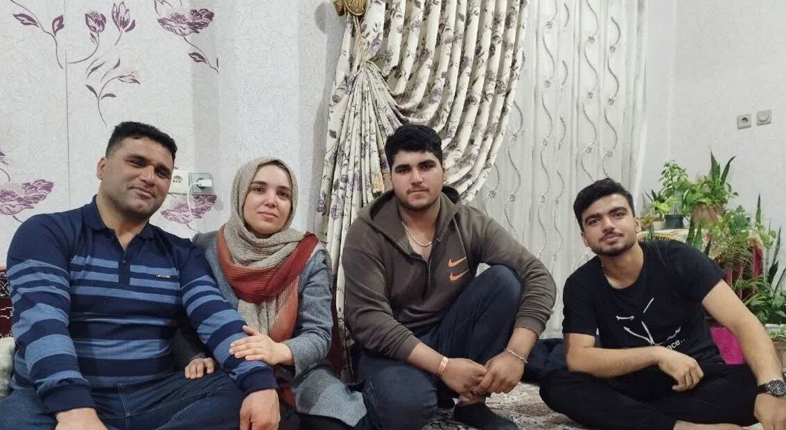 خواب بودیم، ابوالفضل نجاتمان داد