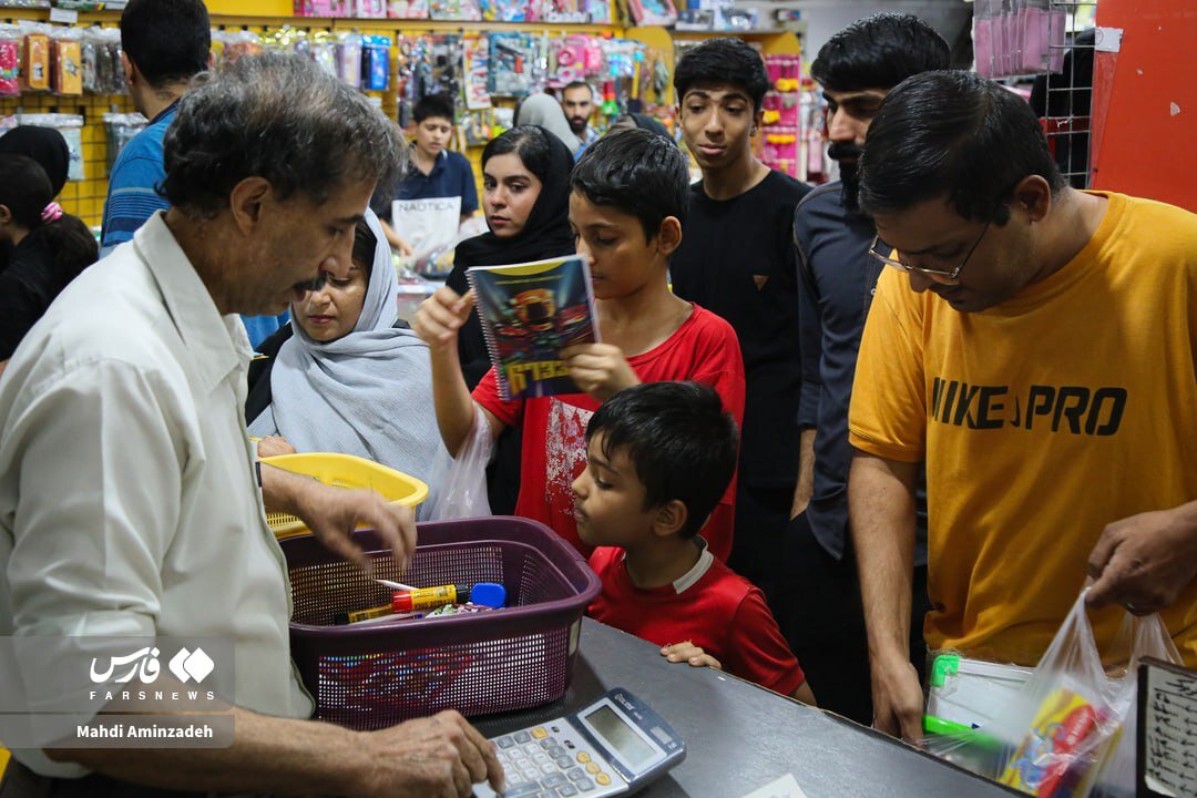ذوق و شوق خرید اول مهر ماه در تهران | تصاویر