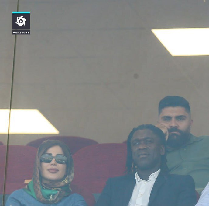 کلارنس سیدورف با همسر ایرانیاش به ورزشگاه قدس رفت + عکس