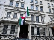 باز شدن سفارت فلسطین در لندن و برافراشته شدن پرچم این کشور + ویدئو
