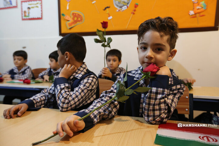 جشن شکوفه ها (کلاس اولی ها)