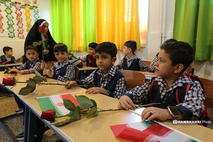 جشن شکوفه ها (کلاس اولی ها)