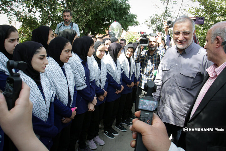 پروژه های عمرانی مرکز ملی فوتبال با حضور شهردار تهران افتتاح شد