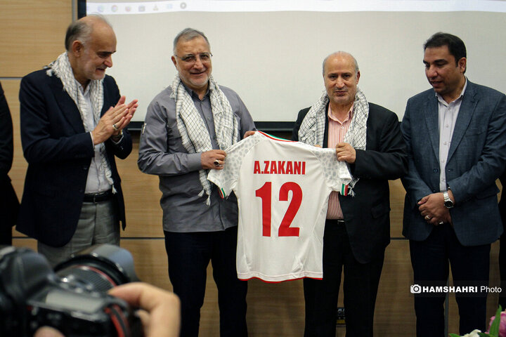 پروژه های عمرانی مرکز ملی فوتبال با حضور شهردار تهران افتتاح شد