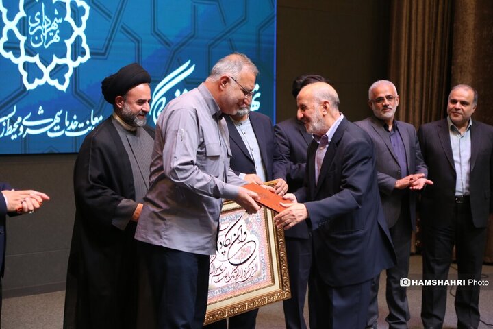 آئین بزرگداشت علی مختاری مدیر عامل سابق سازمان  پارک ها وفضای سبز