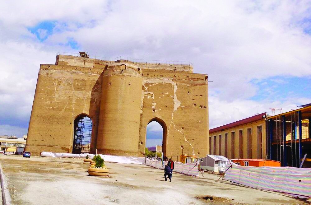 سوختن و ساختن مغولان