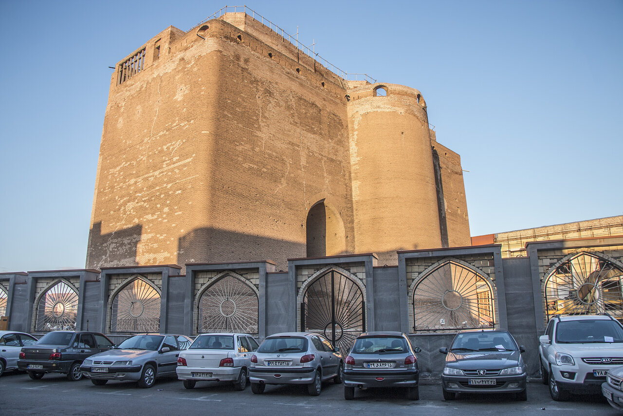 سوختن و ساختن مغولان