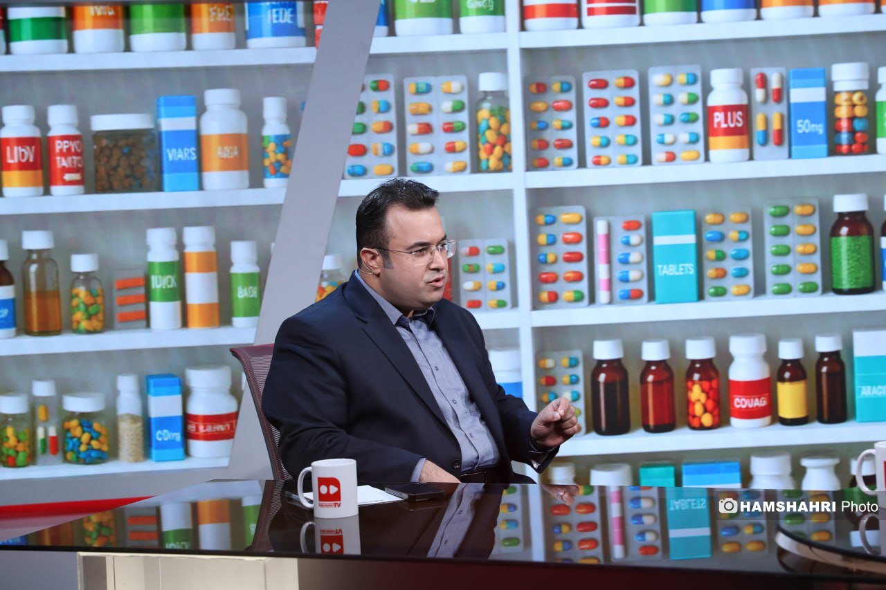 کرونا دروغ بود؟ | درباره روبوسی با بیماران کرونایی و سوزاندن کتاب هاریسون