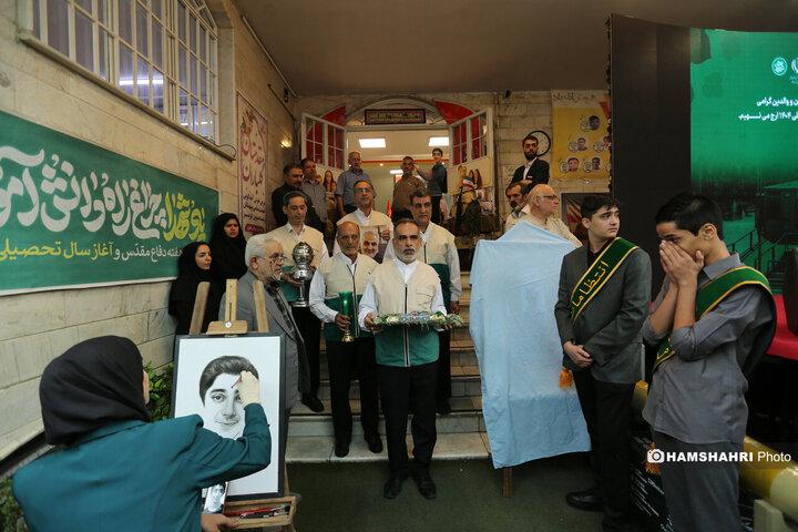 جشن آغاز سال تحصیلی جدید در دبیرستان سبحان