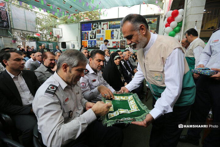 جشن آغاز سال تحصیلی جدید در دبیرستان سبحان