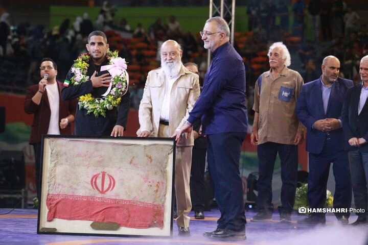 جشنی برای ایران؛