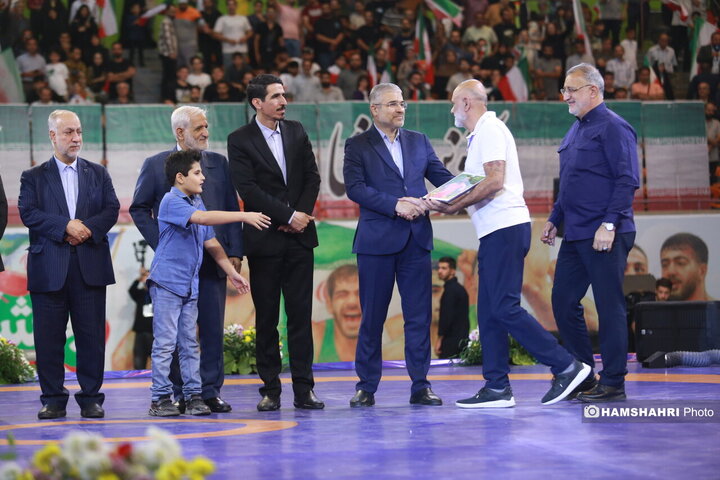 جشنی برای ایران؛