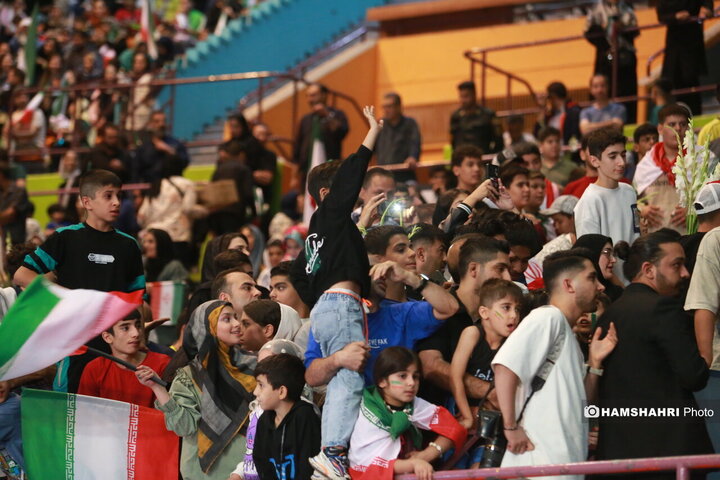 جشنی برای ایران؛